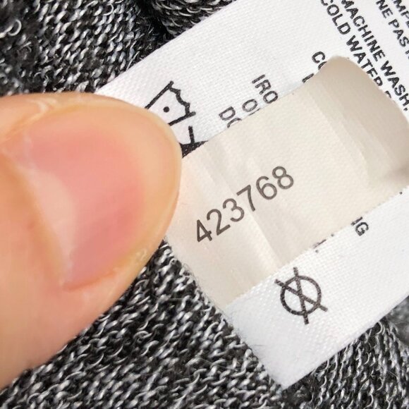 Reitman's Grey & White Marled cap Sleeve draped knit front top Plus size 2x - Picture 12 of 16
